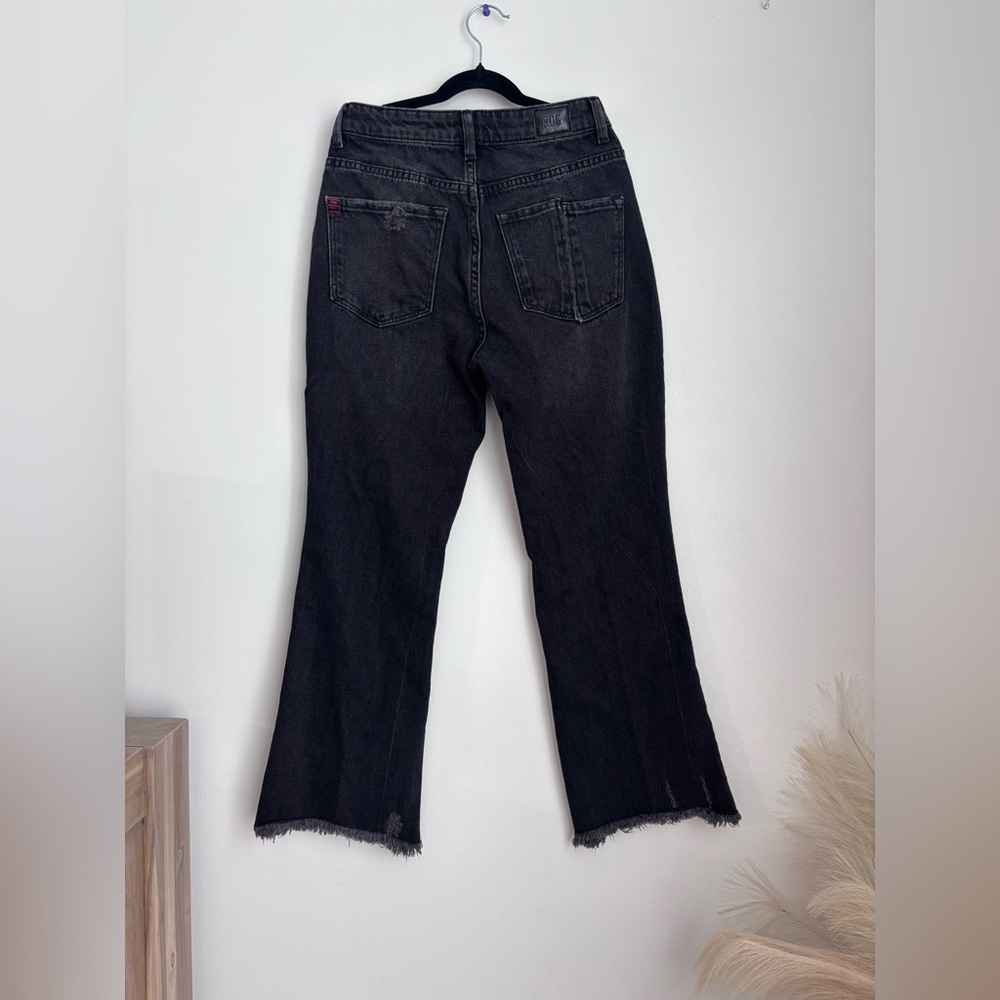 BDG Charcoal Wash Denim Distressed Knee High Waist Straight Leg Jeans Size 25